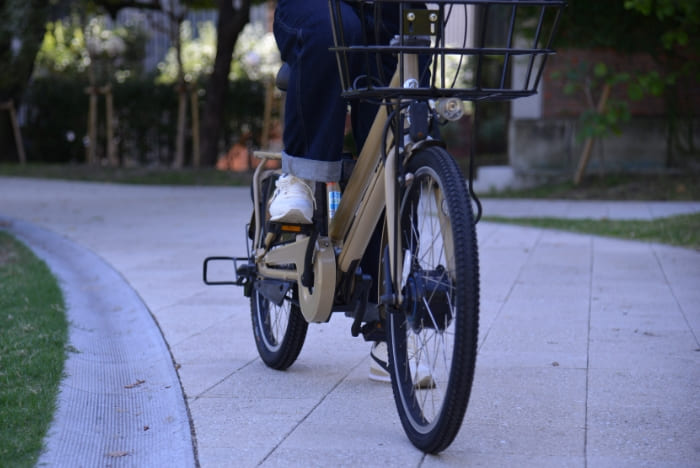 電動アシスト自転車のタイヤ、交換のサインは？